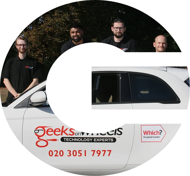 The Geeks on Wheels team